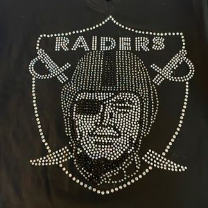 Raiders tshirt